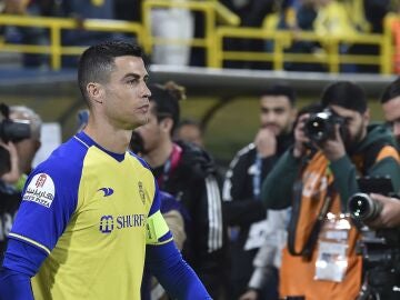 Las desoladas lágrimas de Cristiano Ronaldo al retirarse lesionado en la final de Arabia Saudí