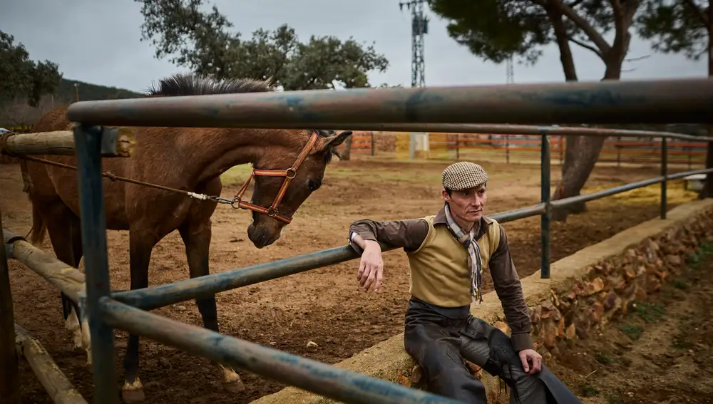 Entrevista con el torero Diego Urdiales en la ganadería El Montecillo en Arisgotas (Toledo)