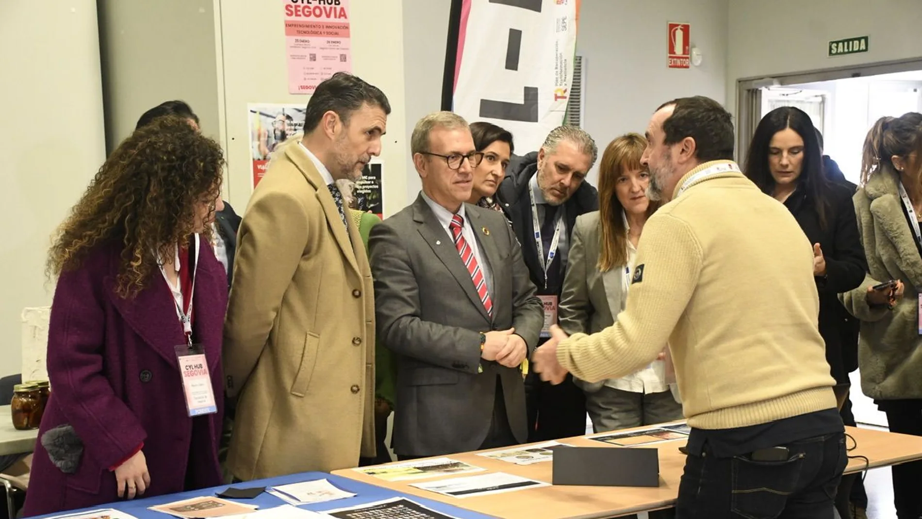 El consejero de Industria, Comercio y Empleo, Mariano Veganzones, participa en las jornadas de emprendimiento 'CYL-HUB Segovia'