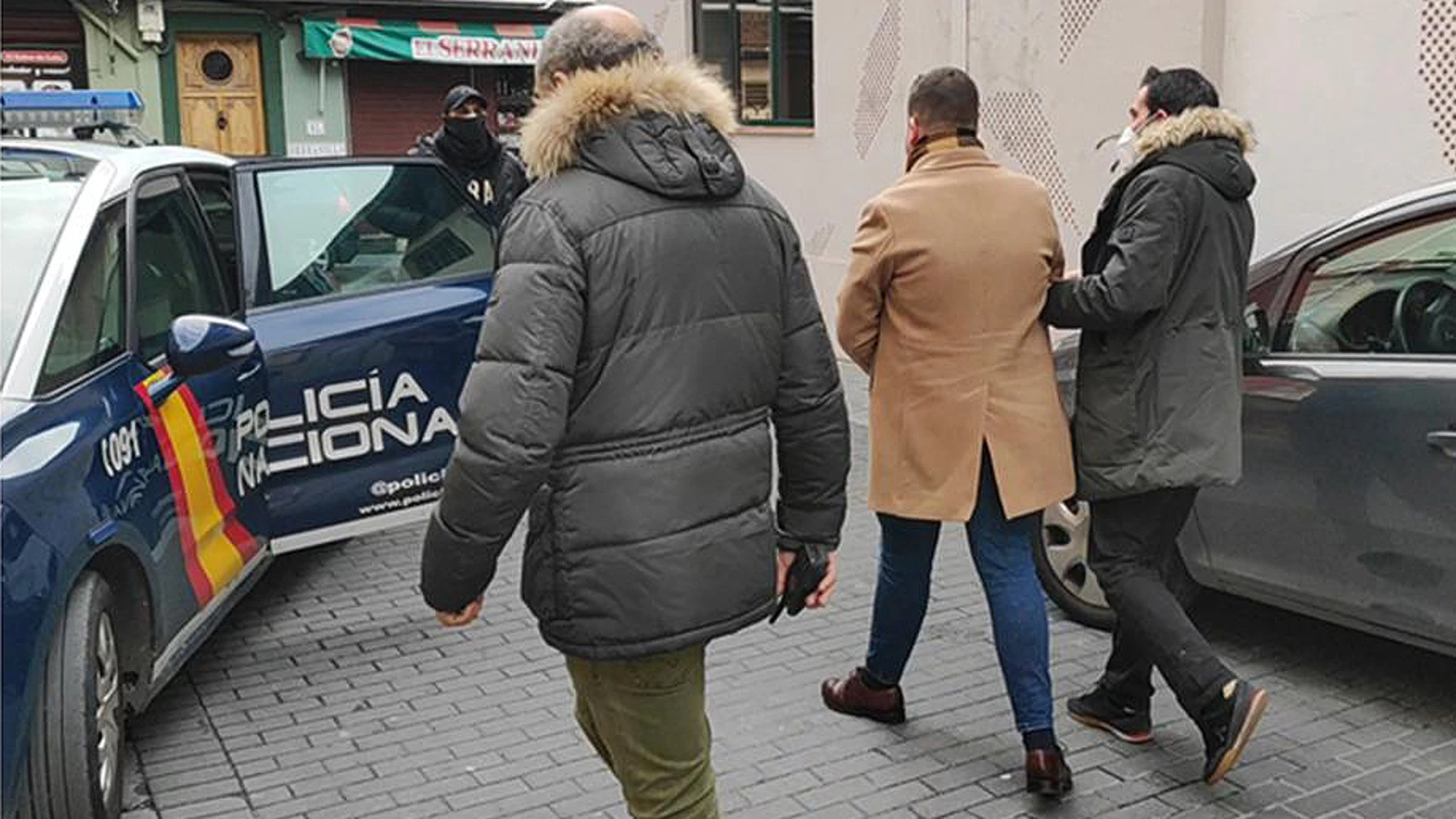 Detenido en León un joven acusado de agresión sexual, estafa, falsificación, usurpación de identidad, coacciones y amenazas