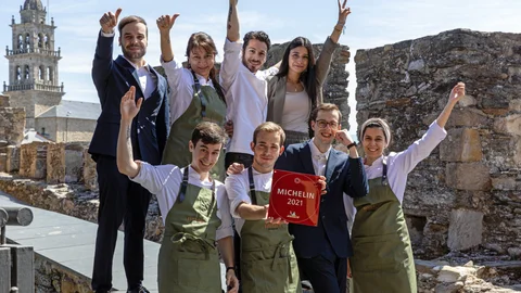 Equipo del Restaurante MU.NA de Ponferrada tras obtener la Estrella Michelin