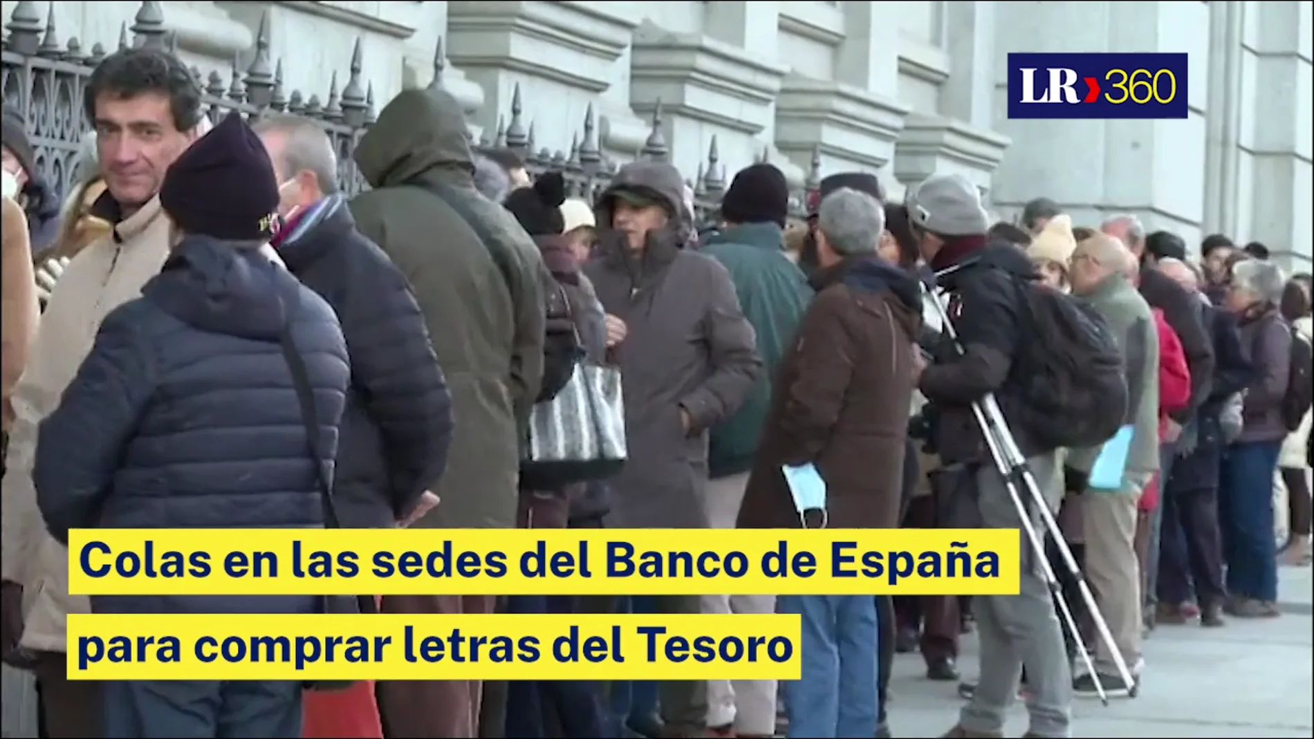 Colas en las sedes del Banco de España para comprar letras del Tesoro
