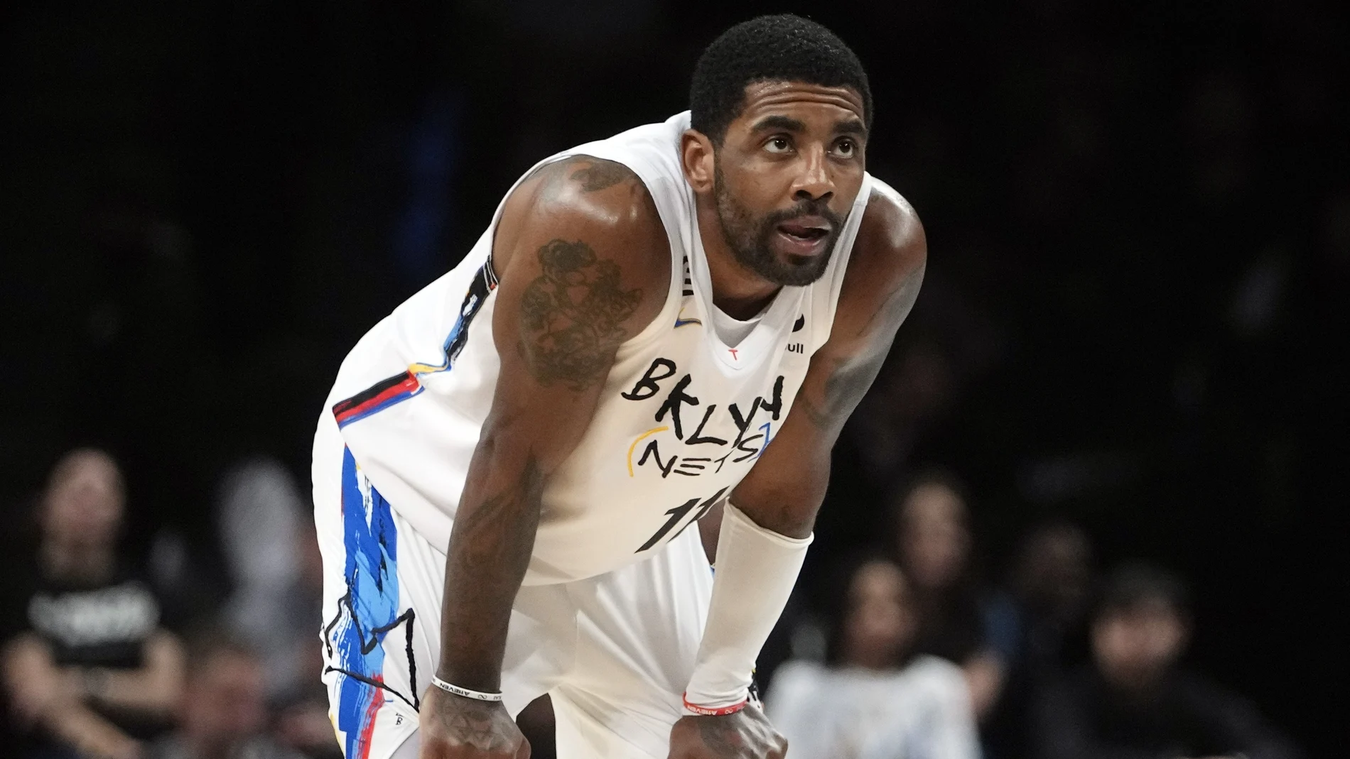 Kyrie Irving cambia los Brooklyn Nets por los Dallas Mavericks