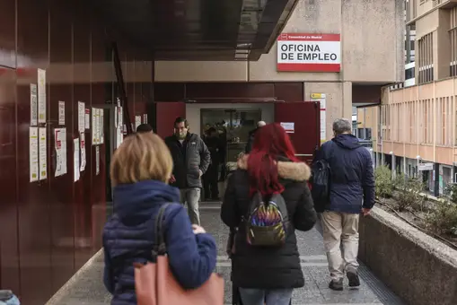 España destruye 140.000 empleos en el primer trimestre, el peor dato desde la pandemia