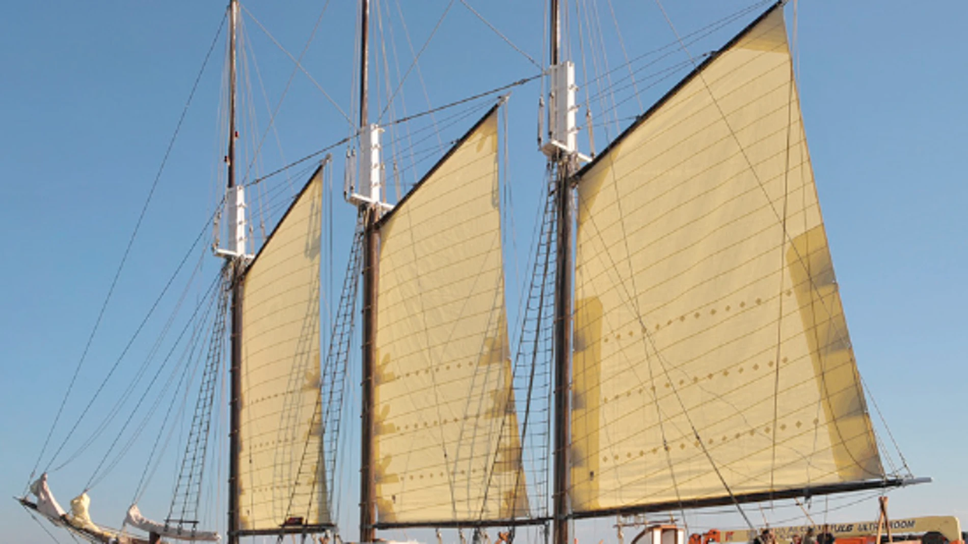 Visitas gratuitas este fin de semana al pailebote atracado en Sevilla