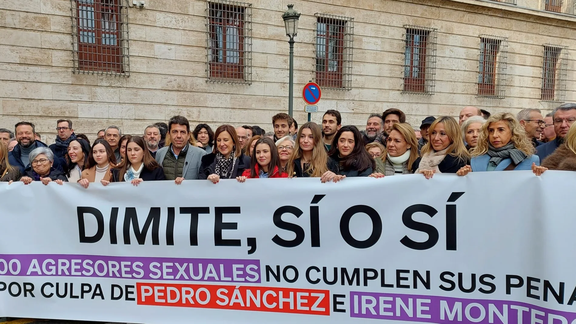 El PPCV sale a la calle en Valencia y Alicante por la ley del «solo sí es sí»