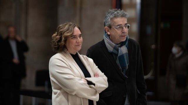 Colau elabora una lista continuista para las elecciones municipales con Jordi Martí como número dos