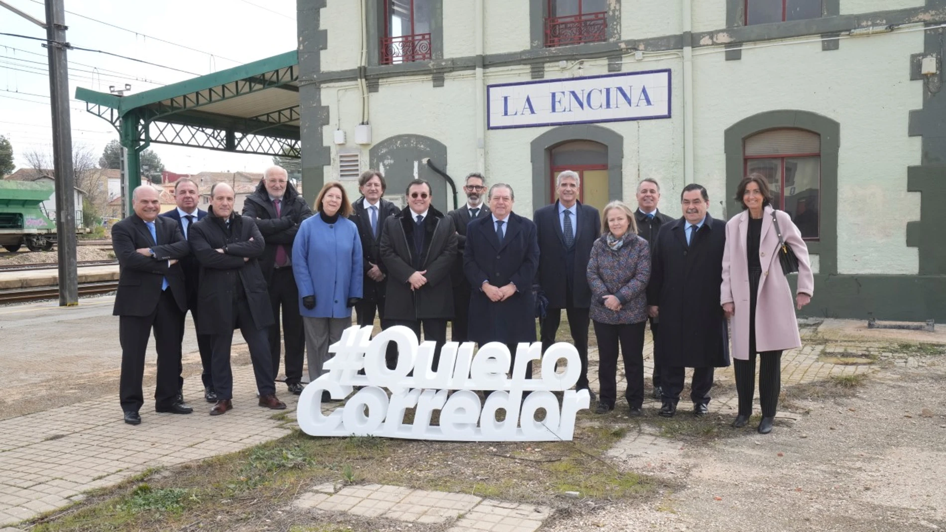 La Junta Directiva de AVE hoy en La Encina (Alicante)