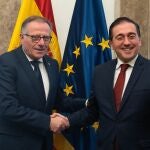 Albares aborda con los presidentes de Ceuta y Melilla el calendario para la apertura gradual de las aduanas