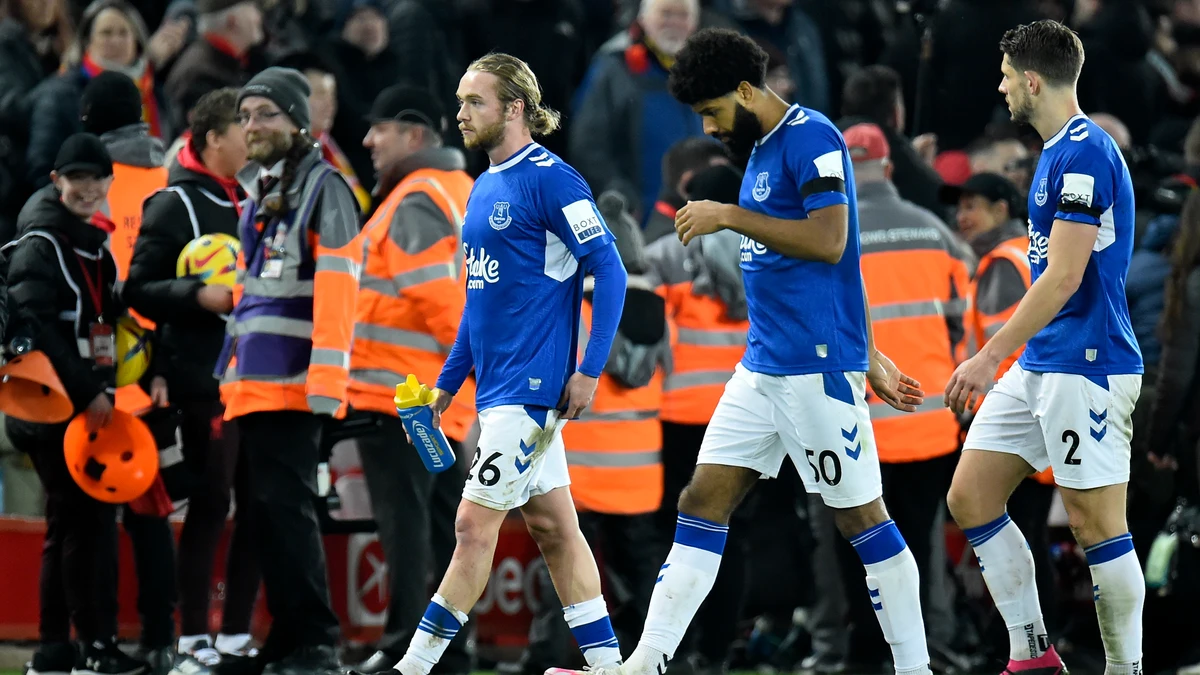 Nuevas trampas en la Premier: Everton y Nottingham Forest, acusados de irregularidades financieras