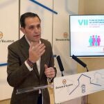 El presidente de la Diputación de Valladolid, Conrado Íscar, presenta el VII Plan de Igualdad de Oportunidades y contra la Violencia de Género