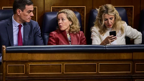 Pedro Sánchez, Nadia Calviño y Yolanda Díaz