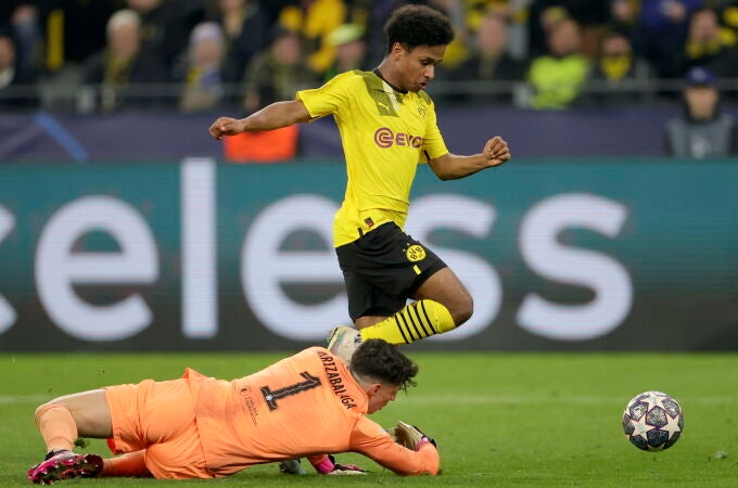 UEFA Champions League Round of 16 - Borussia Dortmund vs Chelsea FC