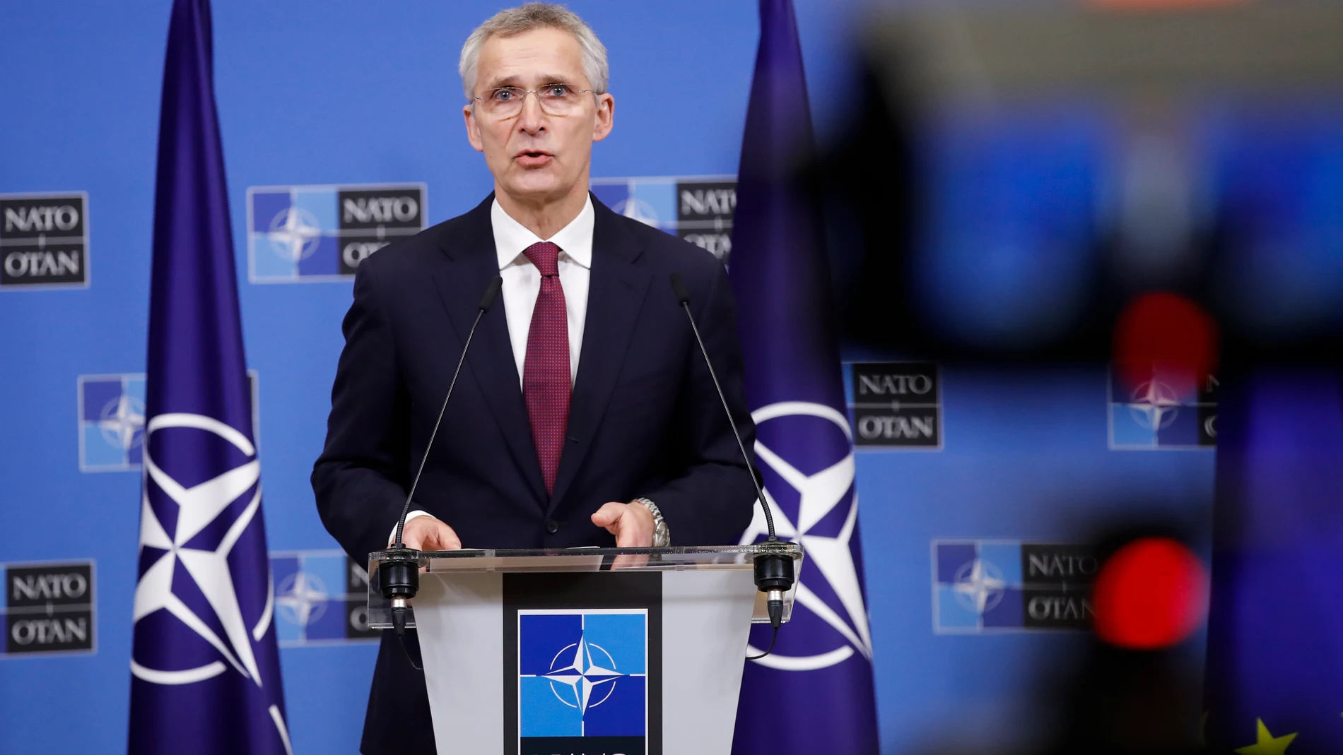 Brussels (Belgium), 21/02/2023.- NATO Secretary General Jens Stoltenberg attends a press conference following a meeting at Alliance headquarters in Brussels, Belgium, 21 February 2023. (Bélgica, Ucrania, Bruselas) EFE/EPA/OLIVIER HOSLET