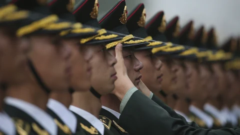 Imagen de archivo de soldados del ejército chino