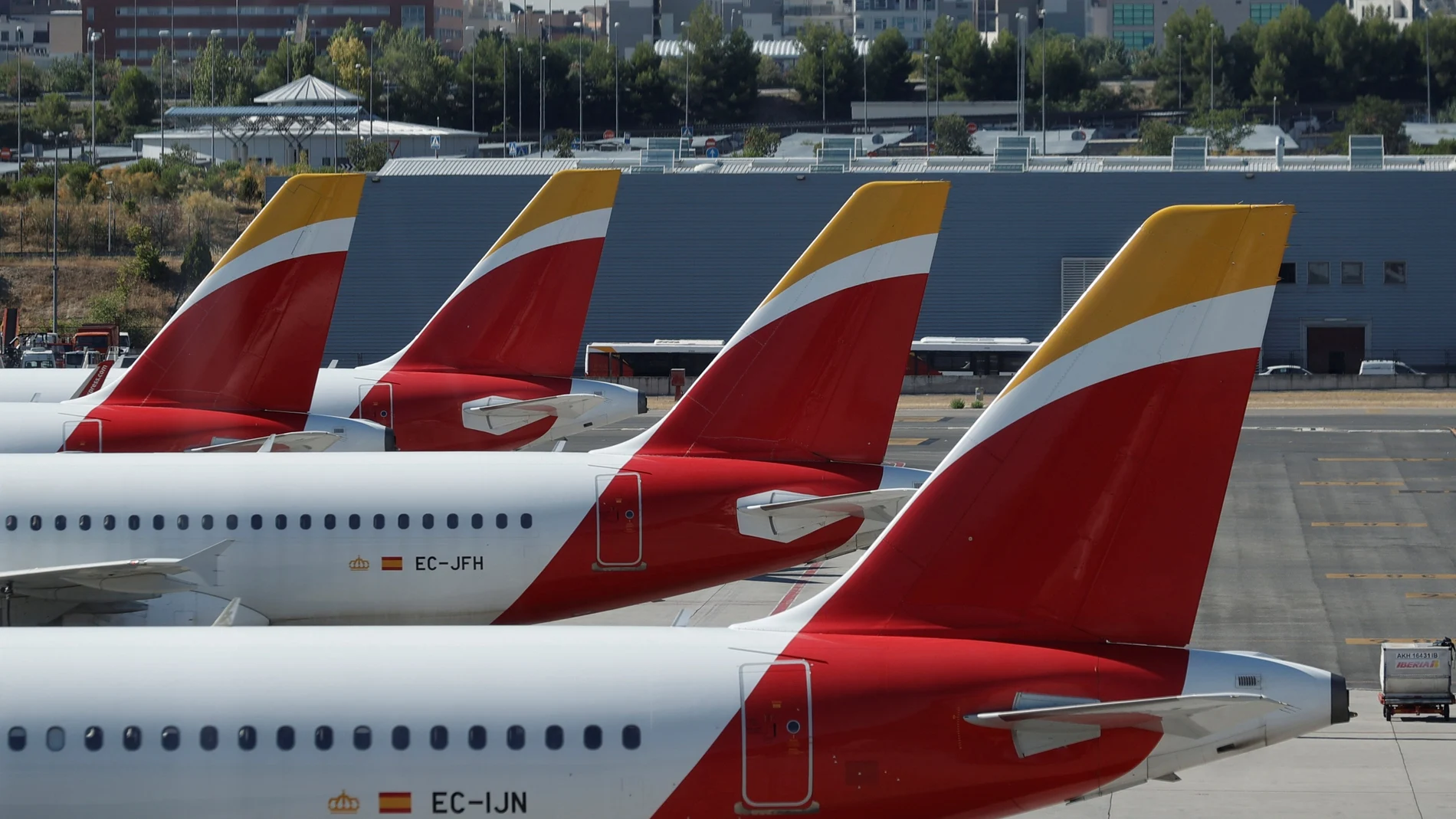 Aviones de Iberia en el aeropuerto de Madrid-Barajas. 
