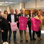El alcalde de Arroyo Sarbelio Fernández y el presidente de AECC Valladolid, Artemio Domínguez, entre otros, presentan la prueba solidaria