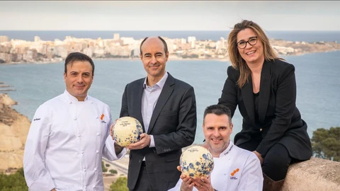 De izda. a dcha., David García y Juan Manuel del Rey, del Corral de la Morería, y Fran Martínez y Cristina Díaz, de Maralba