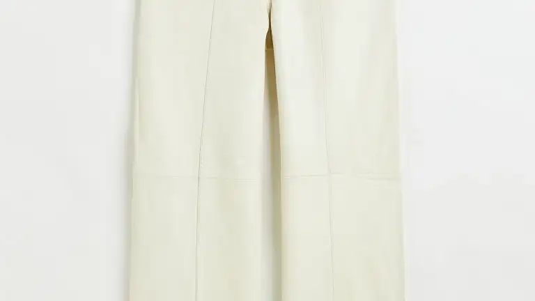 Pantalón de piel recto blanco