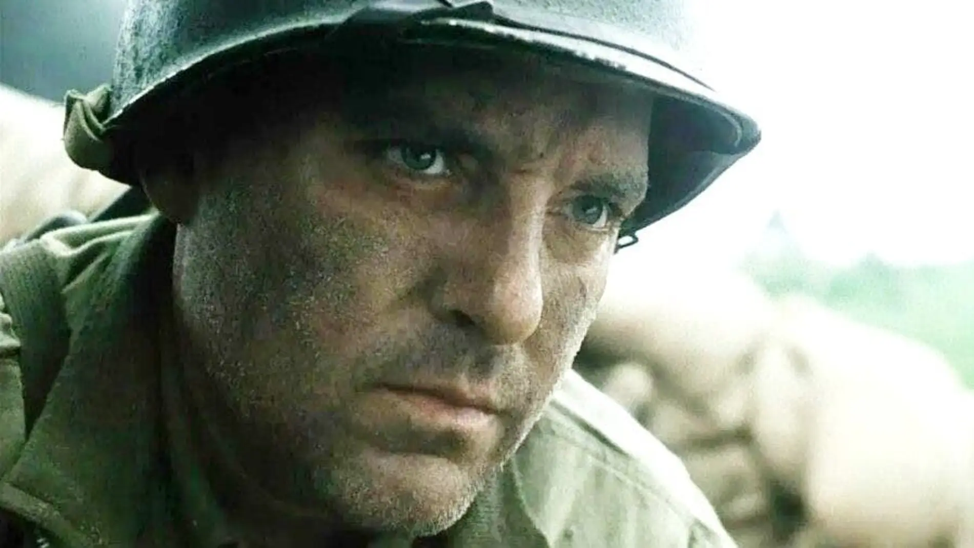 El actor Tom Sizemore en "Salvar al Soldado Ryan"