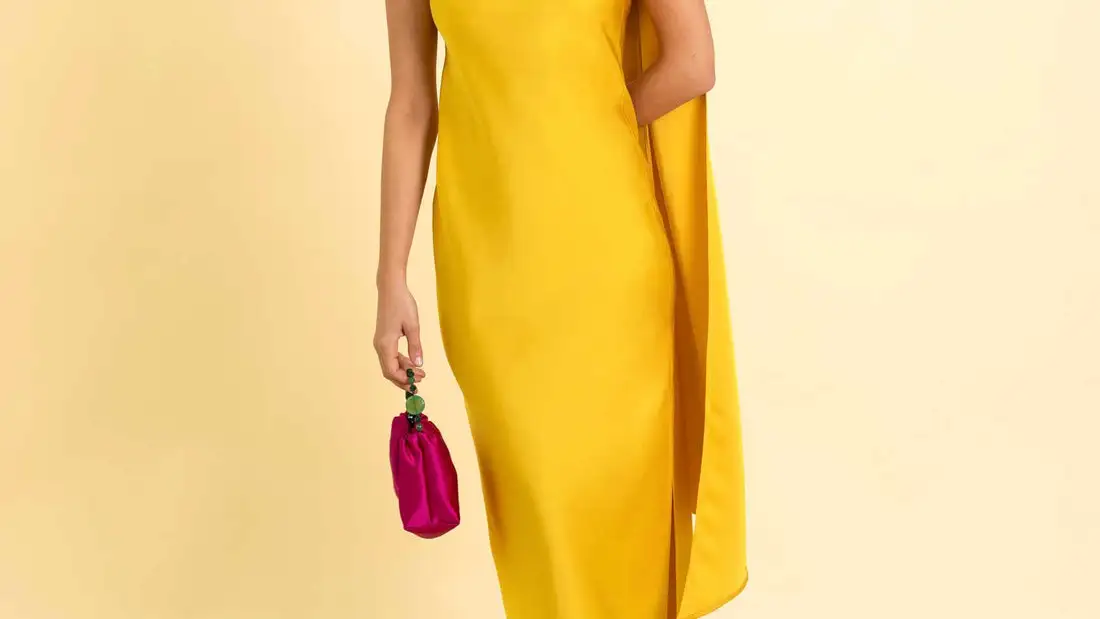 Vestido midi amarillo asimétrico con lazada