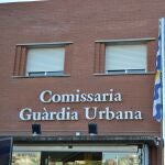 Fachada de la comisaría de la Guardia Urbana de Badalona