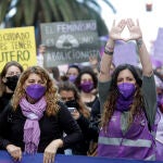 Manifestantes en la movilización feminista por el 8M de Málaga en 2022