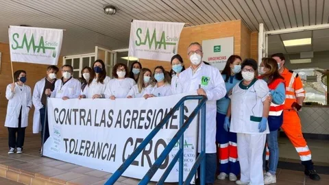 Manifestación contra las agresiones sanitarios