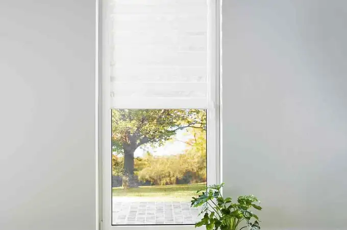 Lidl tiene el producto perfecto para tus ventanas: ni taladro, ni agujeros y con una instalación fácil 