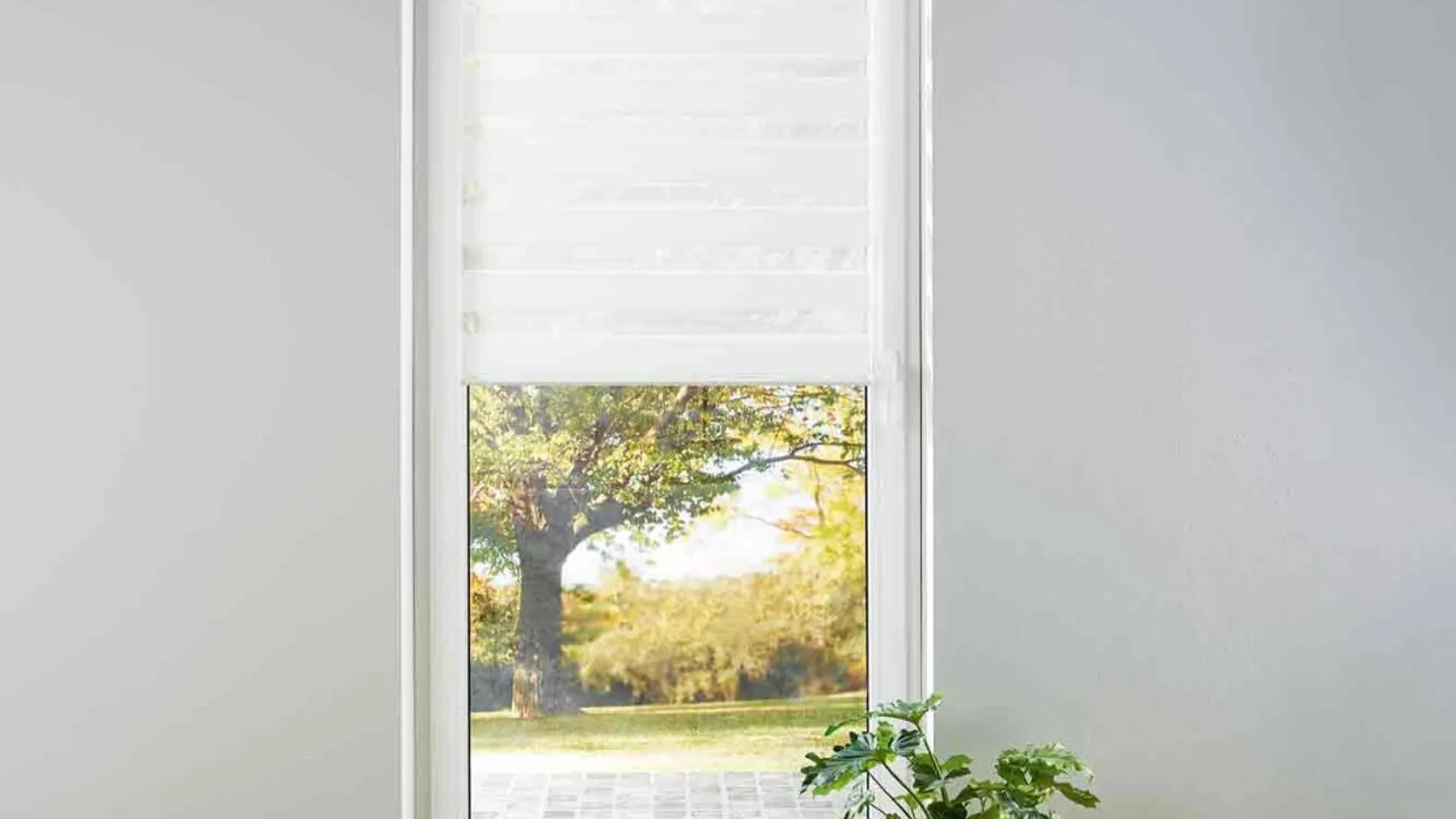 Lidl tiene el producto perfecto para tus ventanas: ni taladro, ni agujeros  y con una instalación fácil