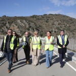  La consejera de Movilidad y Transformación Digital, María González Corral, visita las obras que se están realizando en el Puente de Requejo