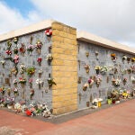 Cementerio Nuevo de Valdemoro. Imágenes de nichos tumbas y lápidas. © Jesús G. Feria.