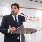 López Miras anuncia la puesta en marcha de un Centro de Captación de Inversiones de empresas nacionales y extranjeras