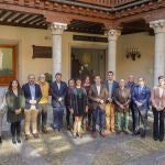 El presidente de la Diputación de Valladolid, Conrado Íscar, se reúne con las Juntas de Cofradías de Semana Santa