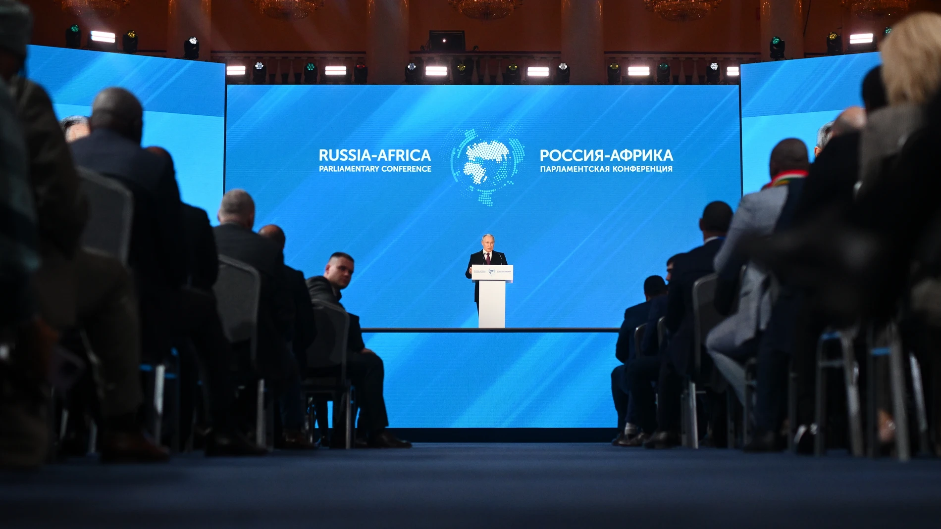 Moscow (Russian Federation), 19/03/2023.- Russian President Vladimir Putin speaks during the 2nd Russia-Africa international parliamentary conference in Moscow, Russia, 20 March 2023. Russia will be ready to supply free grain to needy African countries in a volume equal to previous deliveries under the "grain deal" to these states if Moscow decides not to extend the deal itself after 60 days, Putin said. (Rusia, Moscú) EFE/EPA/VLADIMIR ASTAOKOVICH/SPUTNIK/KREMLIN POOL MANDATORY CREDIT 