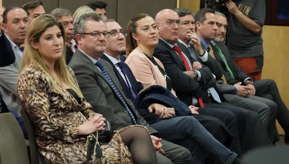 Asistentes al foro de la Fundación Schola