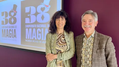 La concejala Ana Redondo presenta el Campeonato Nacional de Magia del 6 al 9 de julio