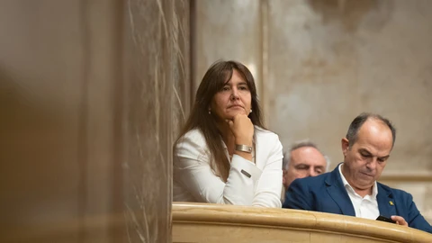 Borràs acusa por carta a Aragonès de tener un "comportamiento indigno" con la misión por Pegasus