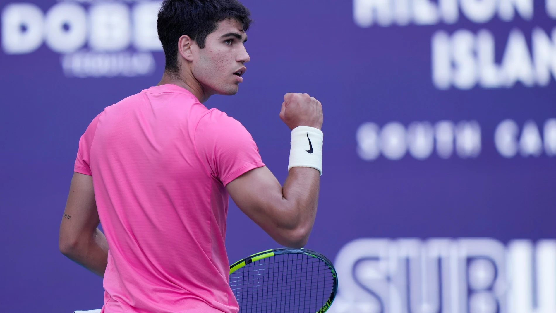 Carlos Alcaraz, of Spain, celebrates a point against Facundo Bagnis, of Argentina, during the Miami Open tennis tournament, Friday, March 24, 2023, in Miami Gardens, Fla. (AP Photo/Wilfredo Lee)