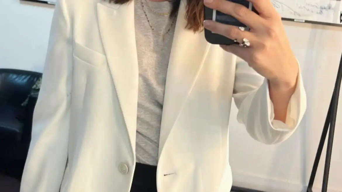 Tamara Falcó con su look en 'El Hormiguero'.