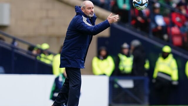 Steve Clarke, seleccionador escocés