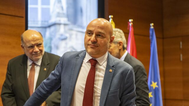 Relevo en la Delegación del Gobierno en Cataluña: Carlos Prieto sustituye a Maria Eugènia Gay