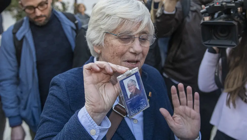 Clara Ponsatí sigue en la Ciutat de la Justícia a la espera de declarar