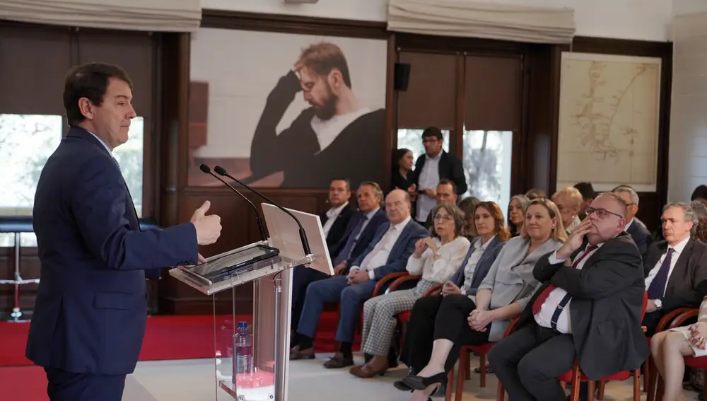 El presidente de la Junta de Castilla y León, Alfonso Fernández Mañueco, preside el acto institucional de presentación de medidas para la prevención de situaciones de autolesión.