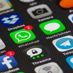 Utilizar códigos en WhatsApp, la nueva moda entre jóvenes
