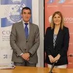 El Decano y Director del Colegio Profesional de Economistas de Sevilla, Francisco José Tato Jiménez, acompañado de la decana de COGITISE, Ana Mª Jáuregui Ramírez 