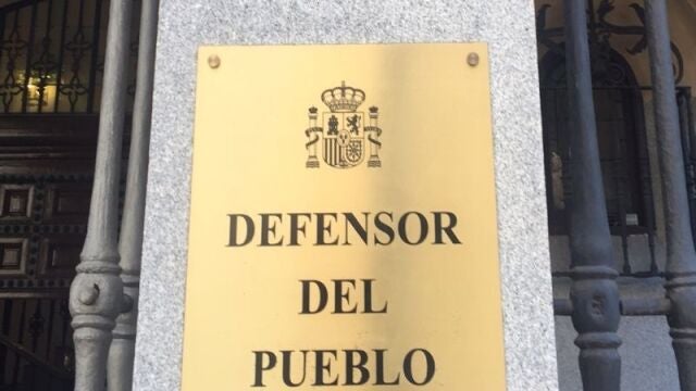 El Defensor del Pueblo recibió una docena de quejas sobre gestación subrogada en los dos últimos años