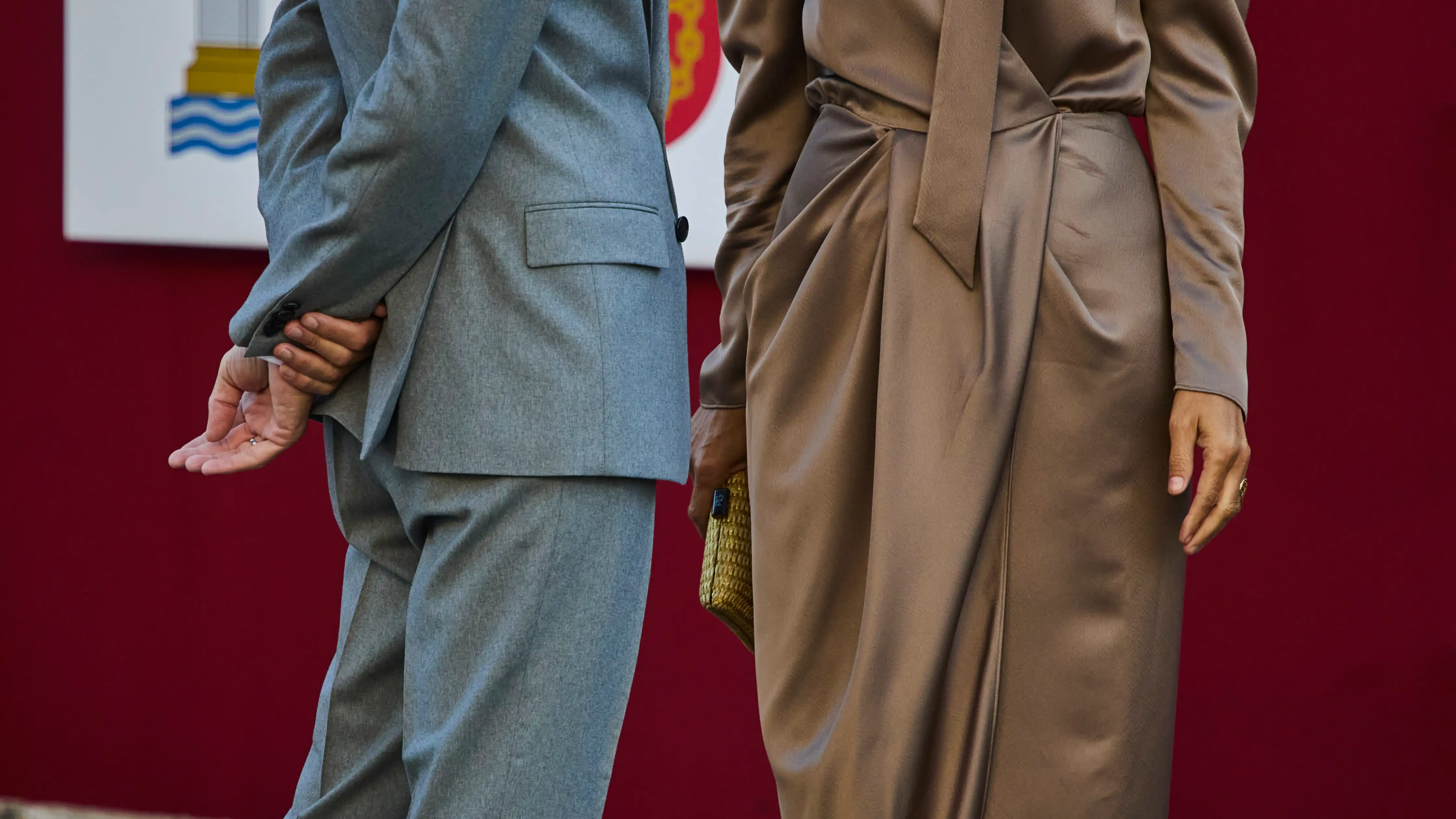 Yolanda Díaz y Fernando Grande Marlaska en el desfile de la Hispanidad