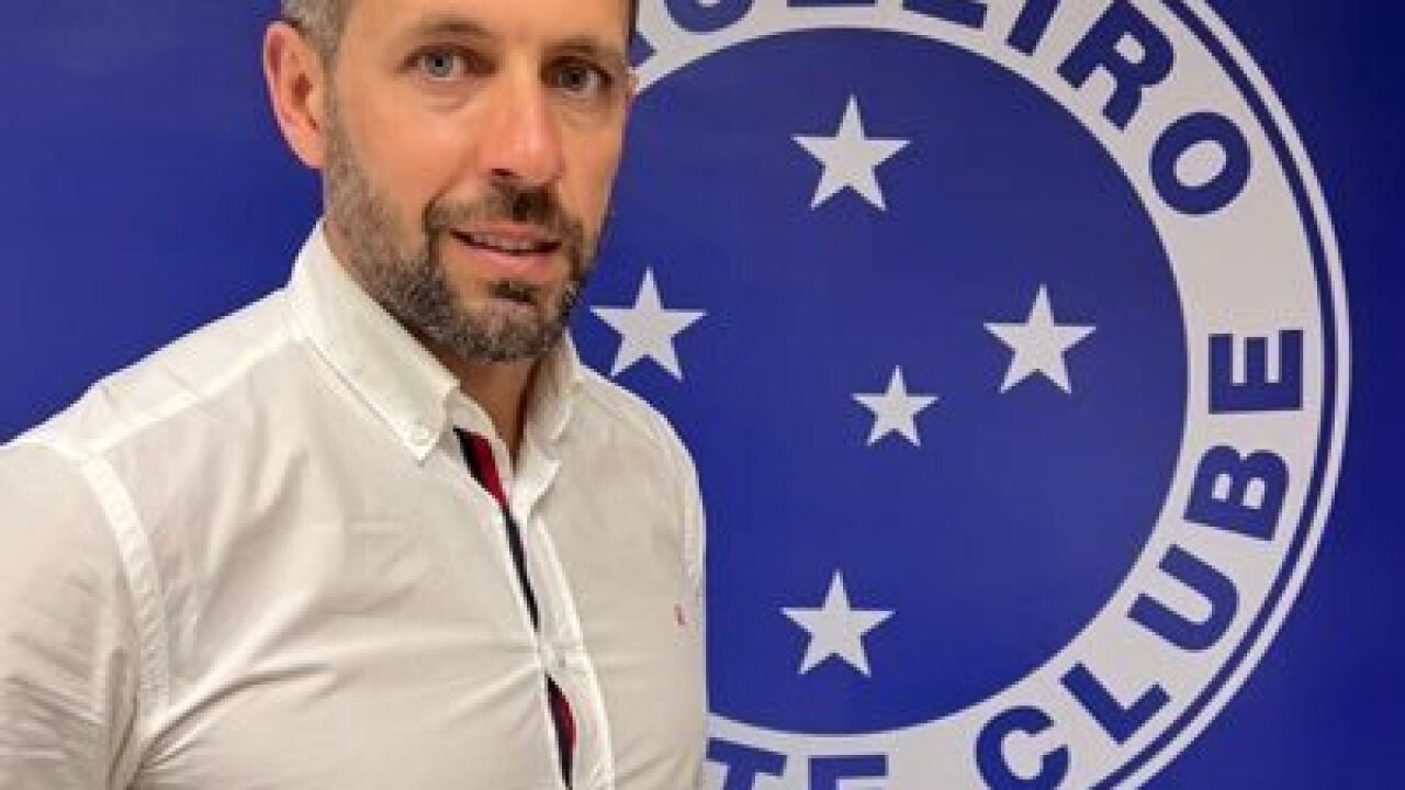 Paulo Pezzolano, Cerca De Convertirse En El Nuevo Entrenador Del Real ...