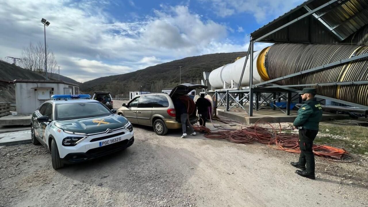 Golpe de la Guardia Civil contra el robo de cobre en las líneas del AVE
